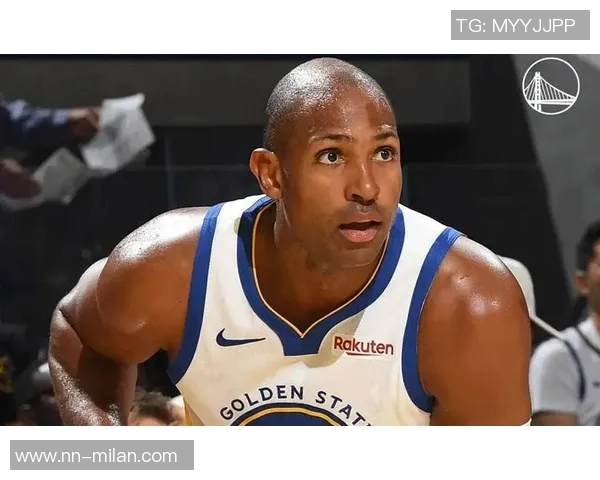 科尔赞霍福德防守智慧精准定位助球队稳固防线